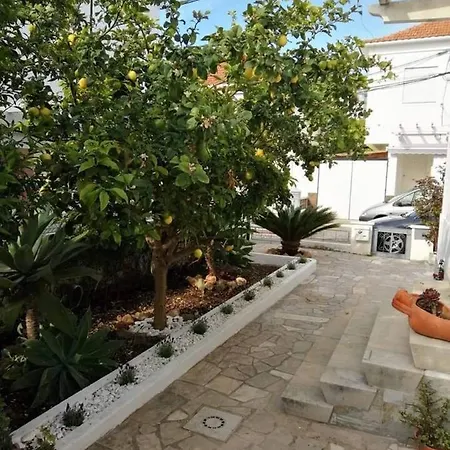 Casa de Férias Holiday Rua Padre Evaristo Guerreiro *